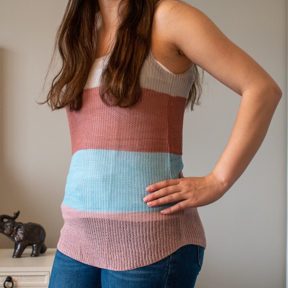 SOLD Cute striped tank top multicolor